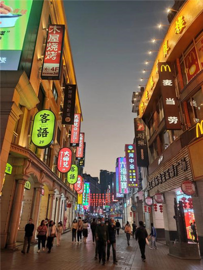 与自然和谐共生的度假胜地